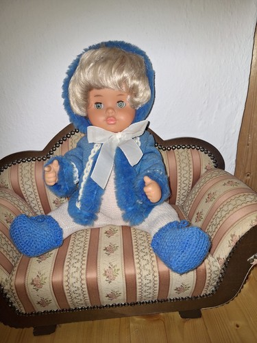 Süße puppe angezogen 47cm - angezogen,,